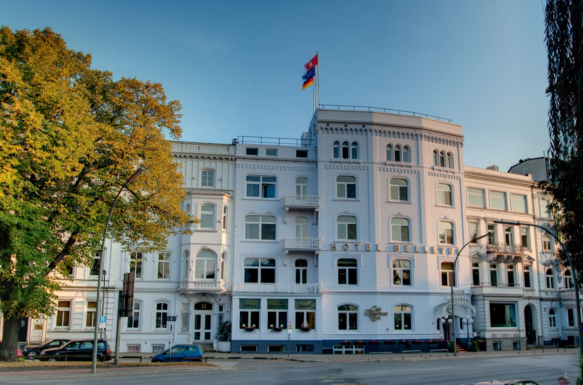 The historic Bellevue façade